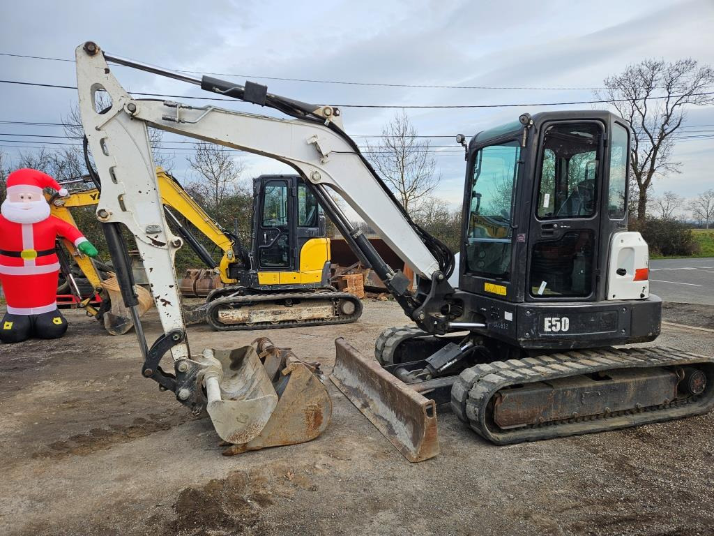 BOBCAT E 50 - Miniexcavadora: foto 2 BOBCAT E 50 - Miniexcavadora: foto 2
