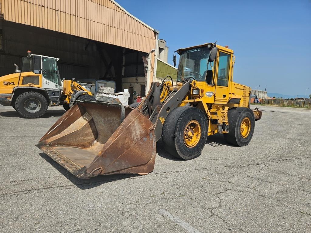 VOLVO L 70 D - Cargadora de ruedas: foto 3 VOLVO L 70 D - Cargadora de ruedas: foto 3