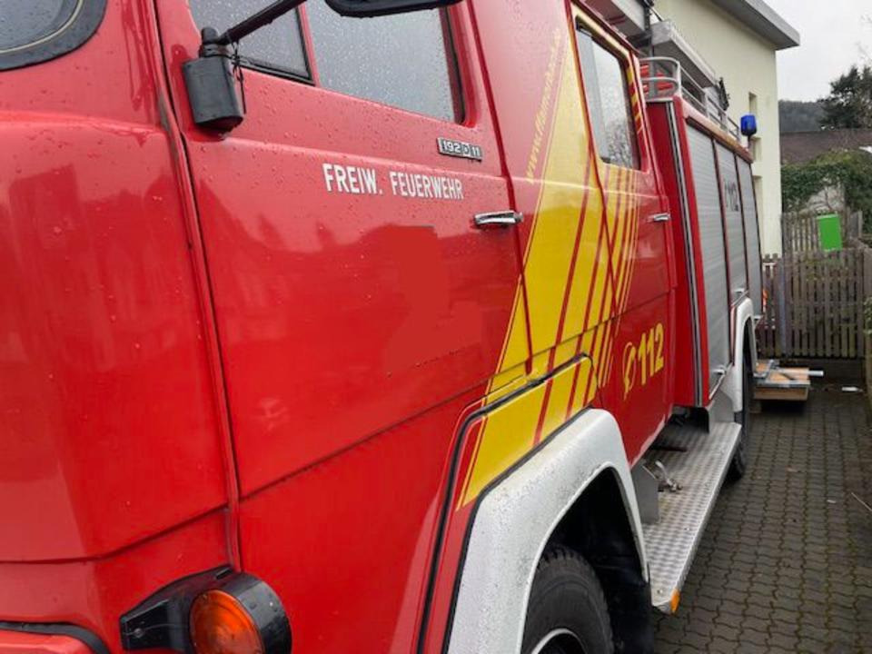 Feuerwehrauto FL 16 - Camión de bomberos: foto 4 Feuerwehrauto FL 16 - Camión de bomberos: foto 4
