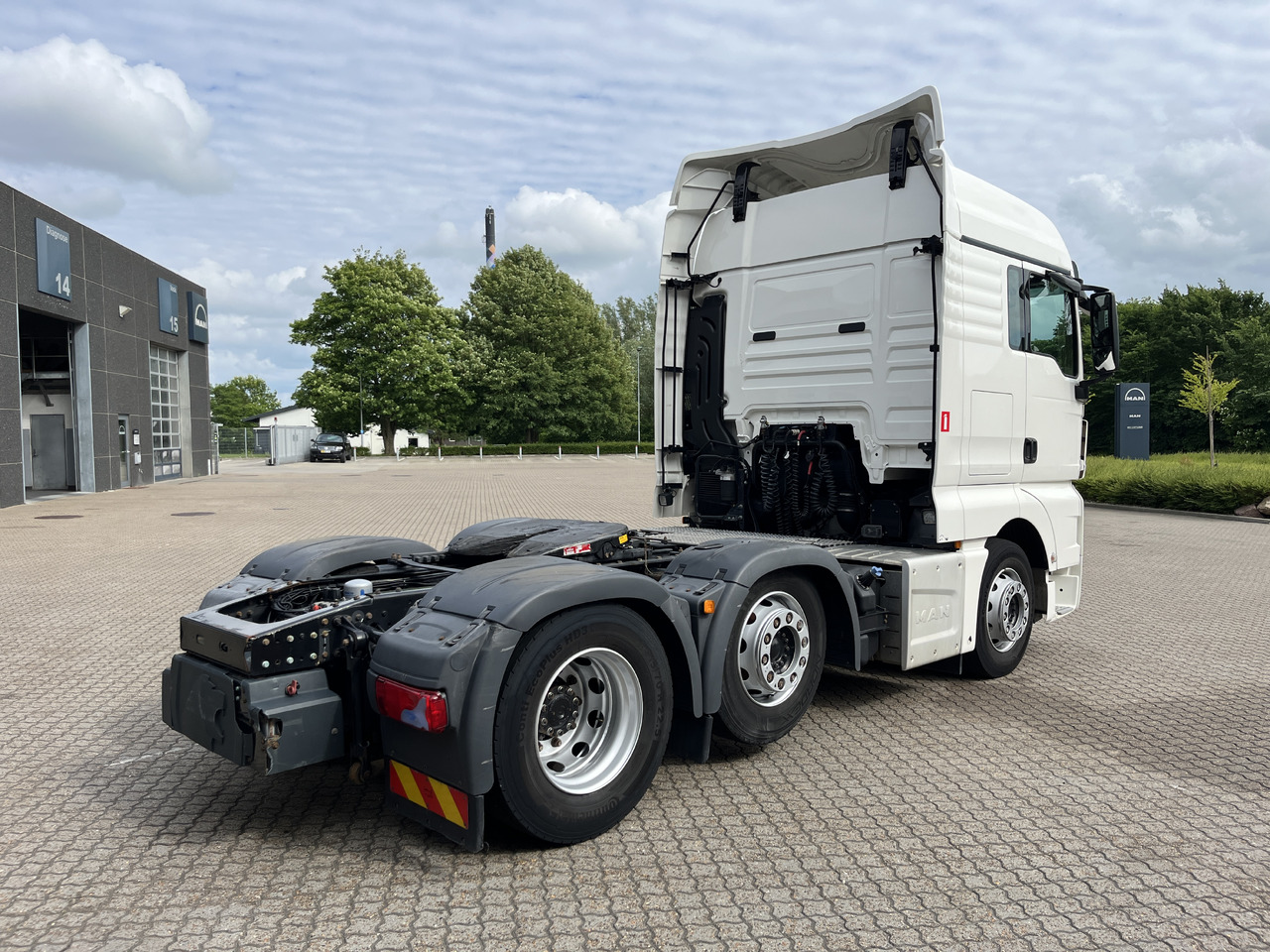 MAN TGX 26.470 6x2-2 - Cabeza tractora: foto 4 MAN TGX 26.470 6x2-2 - Cabeza tractora: foto 4