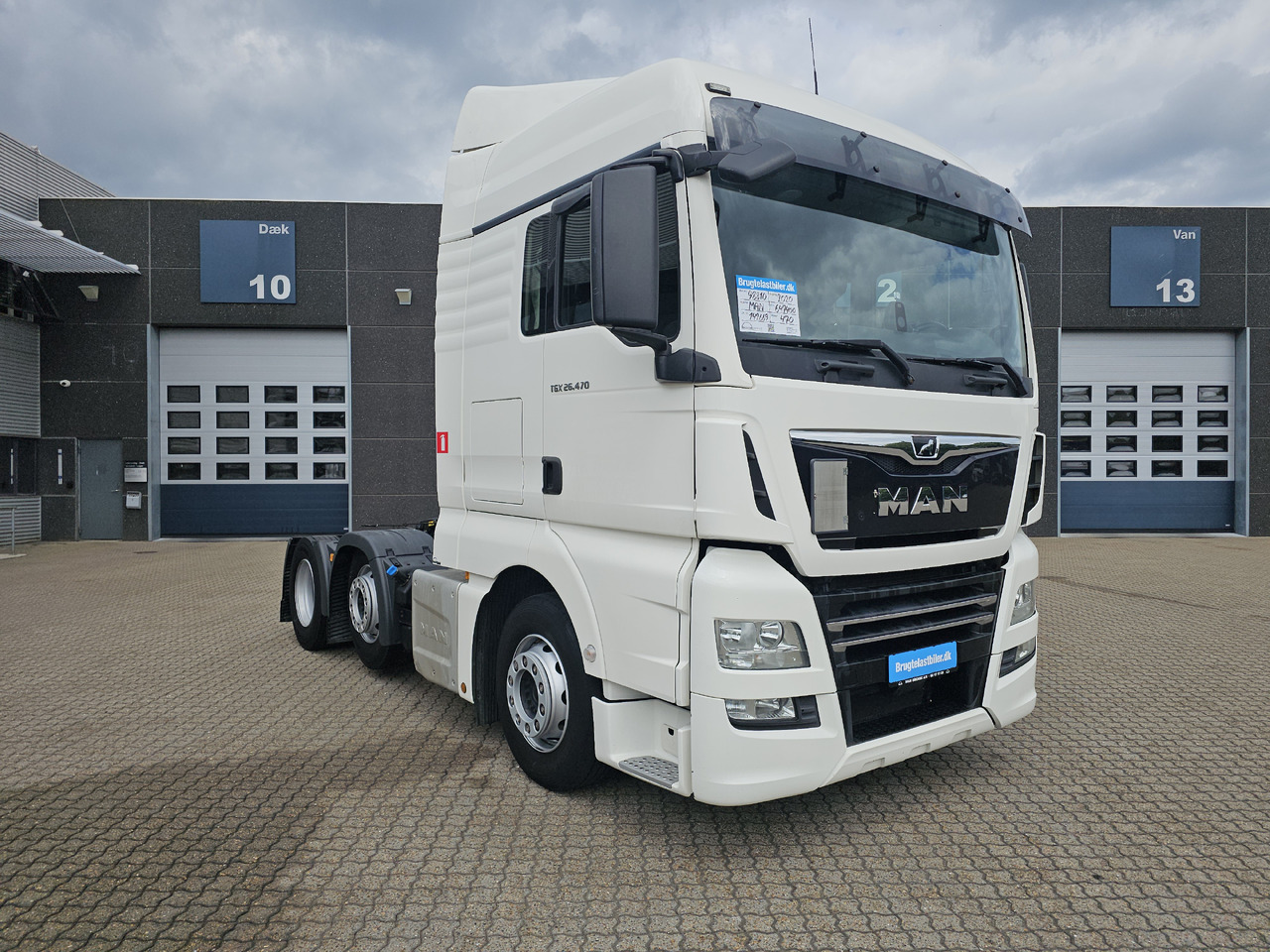 MAN TGX 26.470 - Cabeza tractora: foto 2 MAN TGX 26.470 - Cabeza tractora: foto 2