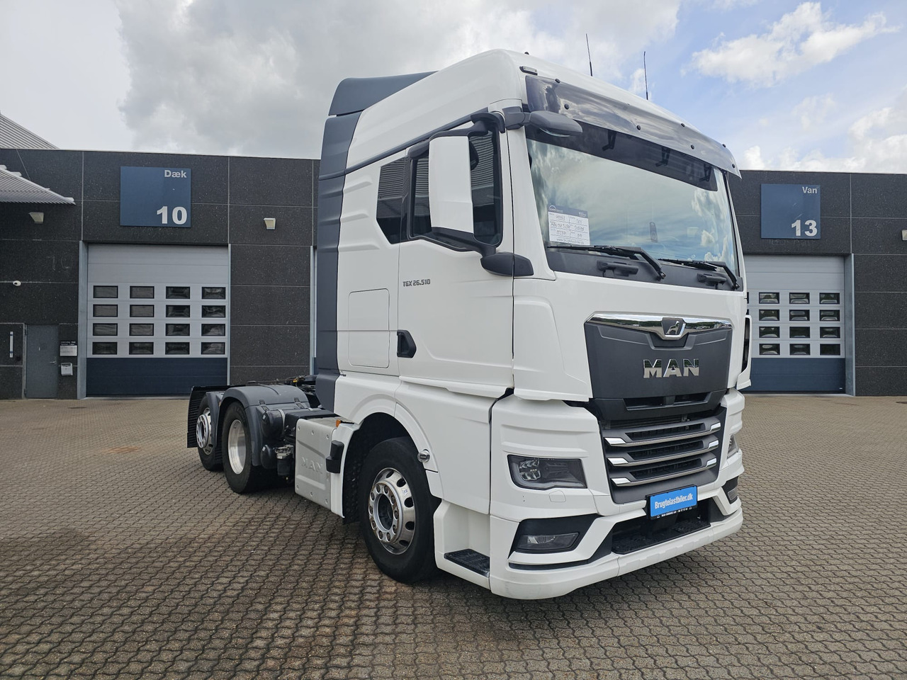 MAN TGX 26.510 6x2 - Cabeza tractora: foto 2 MAN TGX 26.510 6x2 - Cabeza tractora: foto 2