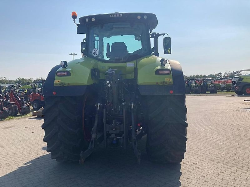 CLAAS Axion 930 - Tractor: foto 2 CLAAS Axion 930 - Tractor: foto 2