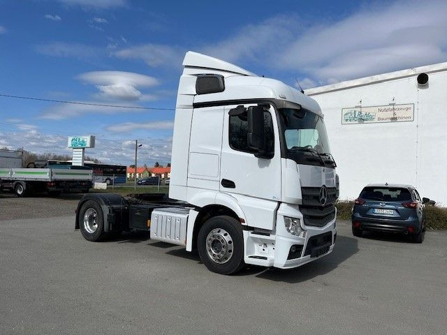 Mercedes-Benz Actros 1845 Sattelzugmaschine TOP gepflegt! Mercedes-Benz Actros 1845 Sattelzugmaschine TOP gepflegt! - Cabeza tractora: foto 3 Mercedes-Benz Actros 1845 Sattelzugmaschine TOP gepflegt! Mercedes-Benz Actros 1845 Sattelzugmaschine TOP gepflegt! - Cabeza tractora: foto 3