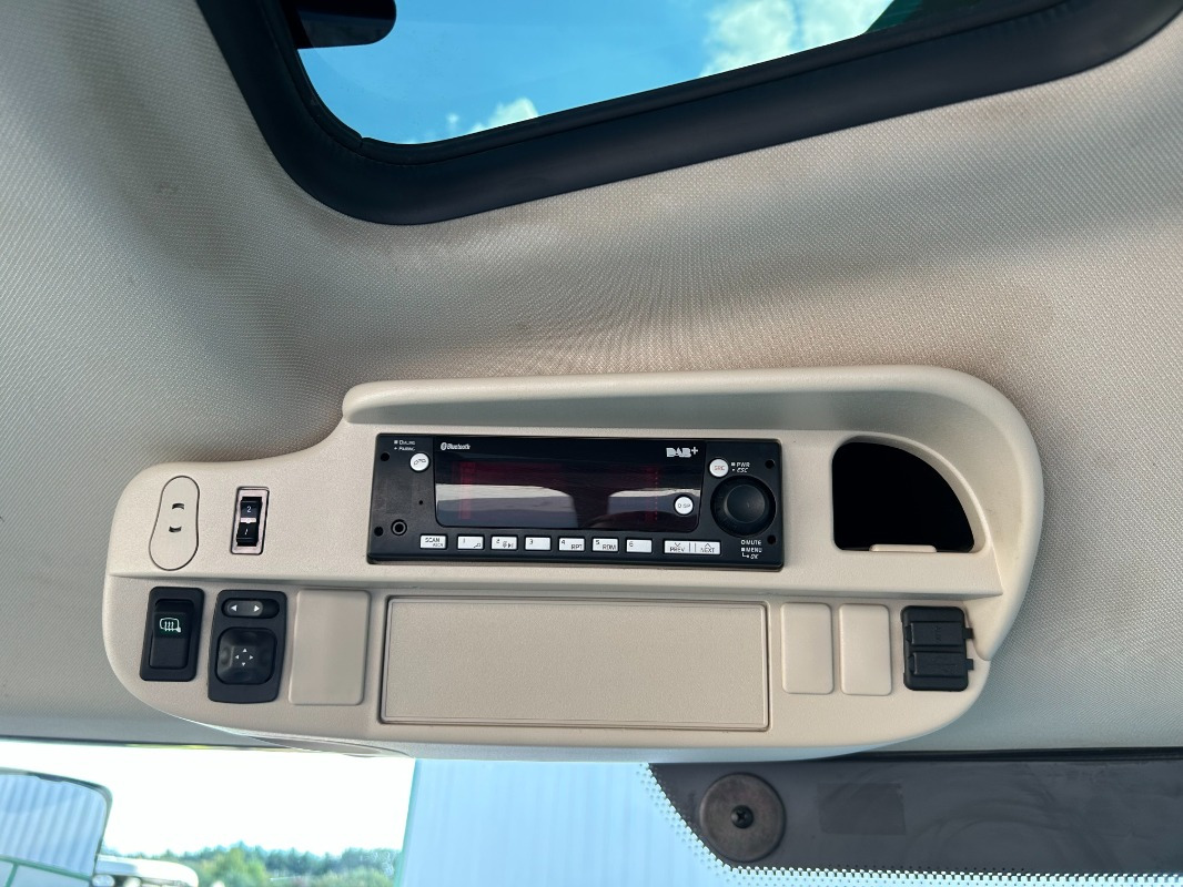 John Deere 6R 145 - Tractor: foto 5 John Deere 6R 145 - Tractor: foto 5