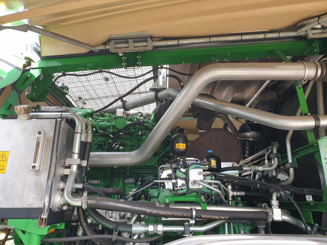 John Deere 8500 - Cosechadora: foto 2 John Deere 8500 - Cosechadora: foto 2