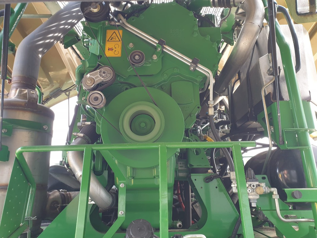 John Deere 8500 - Cosechadora: foto 3 John Deere 8500 - Cosechadora: foto 3