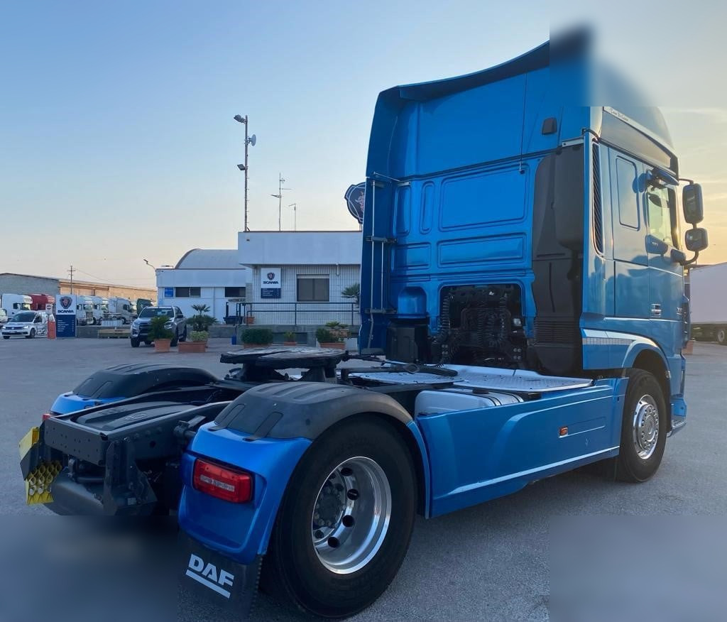 DAF XF105.510 - Cabeza tractora: foto 3 DAF XF105.510 - Cabeza tractora: foto 3