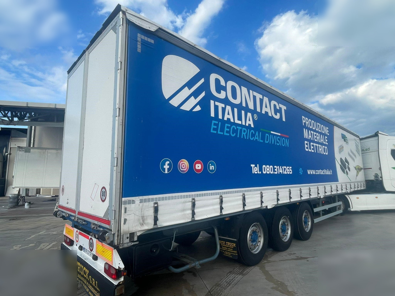 MERKER - Semirremolque lona: foto 1 MERKER - Semirremolque lona: foto 1