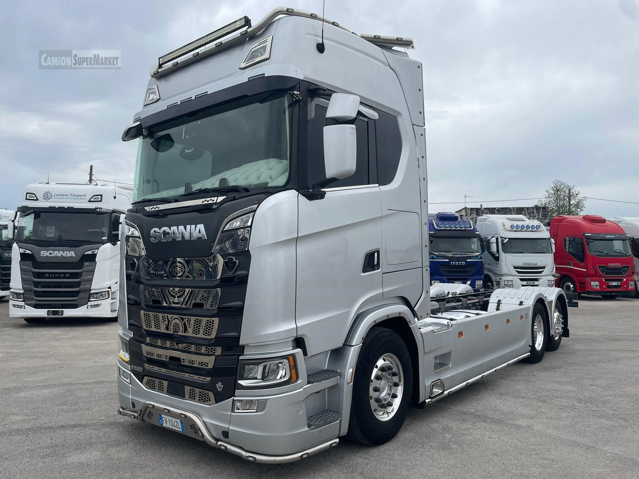 SCANIA S520 - Camión chasis: foto 2 SCANIA S520 - Camión chasis: foto 2