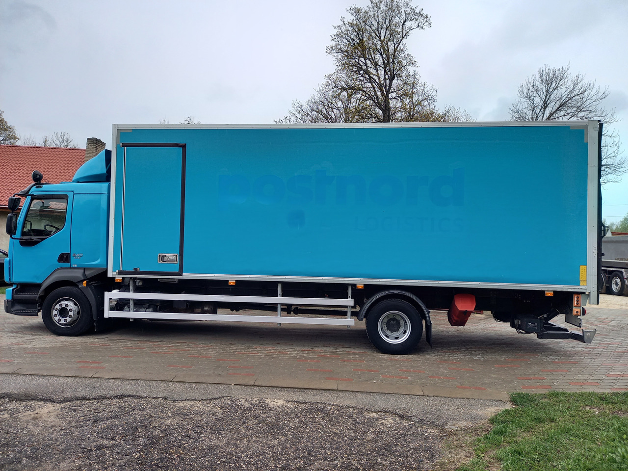 Camión caja cerrada VOLVO FL, 4x2, 16000 KG. EEV: foto 10