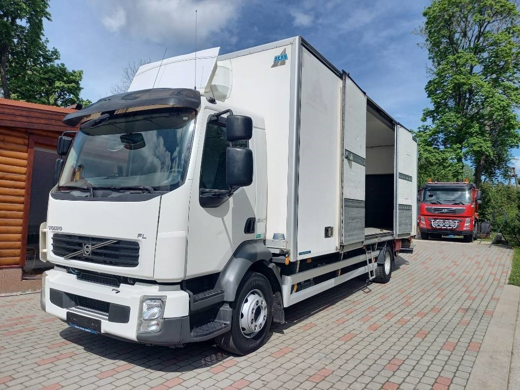Volvo FL 240, 4x2, SIDE-OPENING - Camión caja cerrada: foto 2 Volvo FL 240, 4x2, SIDE-OPENING - Camión caja cerrada: foto 2