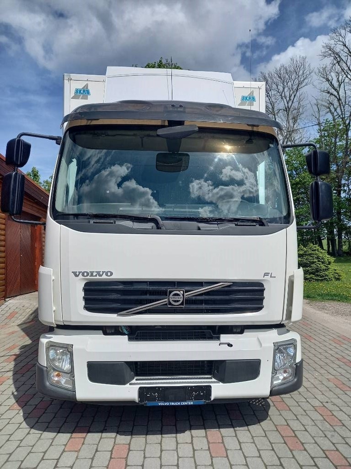Volvo FL 240, 4x2, SIDE-OPENING - Camión caja cerrada: foto 3 Volvo FL 240, 4x2, SIDE-OPENING - Camión caja cerrada: foto 3