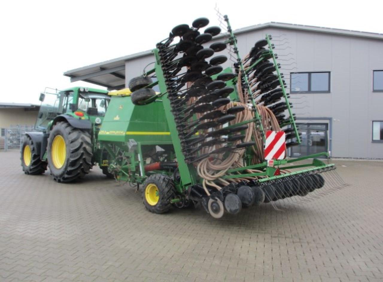 John Deere 740 A Isobus - Sembradora: foto 2 John Deere 740 A Isobus - Sembradora: foto 2