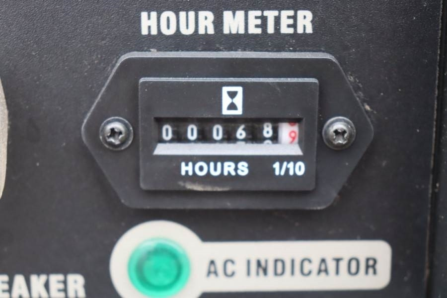 Atlas Copco P8000 Valid inspection, *Guarantee! Gasoline, 6.5 - Generador industriale: foto 4 Atlas Copco P8000 Valid inspection, *Guarantee! Gasoline, 6.5 - Generador industriale: foto 4