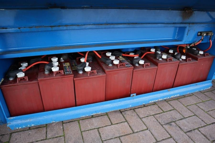 GSL S131 E16 Electric, 15.1m Working Height, 350kg - Plataforma de tijeras: foto 4 GSL S131 E16 Electric, 15.1m Working Height, 350kg - Plataforma de tijeras: foto 4