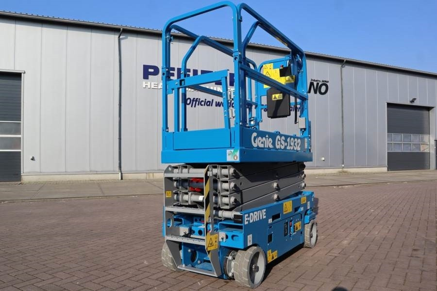Genie GS1932 E-Drive New And Available Directly From Sto - Plataforma de tijeras: foto 2 Genie GS1932 E-Drive New And Available Directly From Sto - Plataforma de tijeras: foto 2