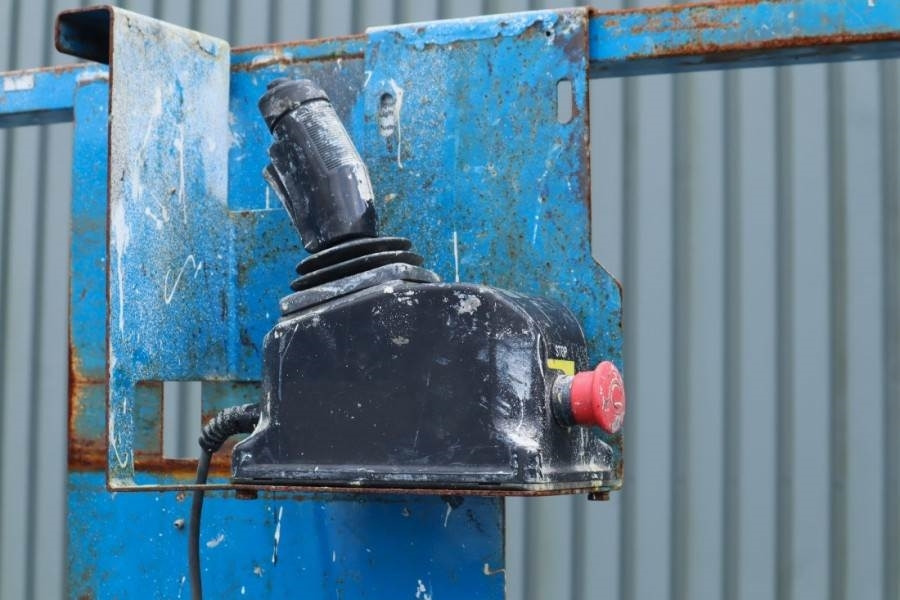 Genie GS2646 Electric, Working Height 9.80m, Capacity 45 - Plataforma de tijeras: foto 4 Genie GS2646 Electric, Working Height 9.80m, Capacity 45 - Plataforma de tijeras: foto 4