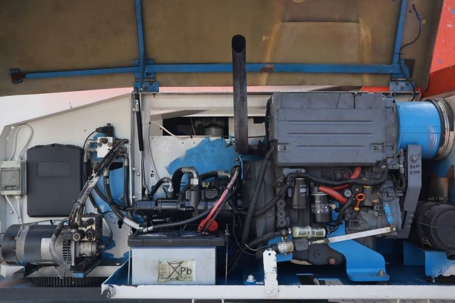 Genie S45 Valid inspection, Diesel, 4x4 Drive, 15.72 m W - Plataforma telescopica: foto 3 Genie S45 Valid inspection, Diesel, 4x4 Drive, 15.72 m W - Plataforma telescopica: foto 3