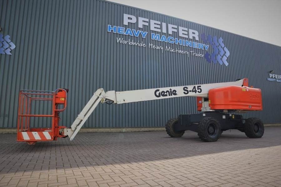 Genie S45 Valid inspection, Diesel, 4x4 Drive, 15.72 m W - Plataforma telescopica: foto 1 Genie S45 Valid inspection, Diesel, 4x4 Drive, 15.72 m W - Plataforma telescopica: foto 1