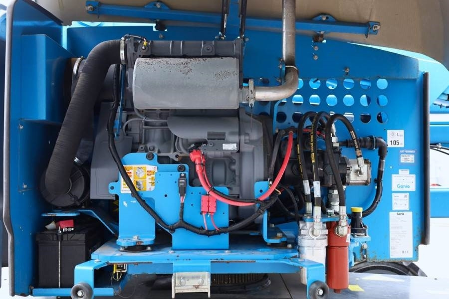 Plataforma articulada Genie Z-45XC GUARANTEE, Diesel, 4x4 Drive, 16m Working H: foto 11