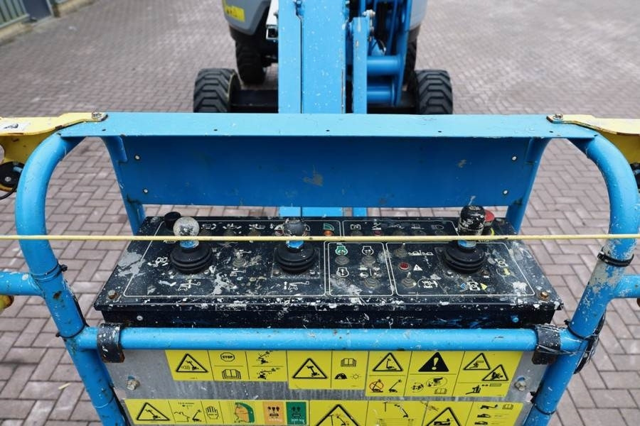 Plataforma articulada Genie Z-45XC GUARANTEE, Diesel, 4x4 Drive, 16m Working H: foto 5