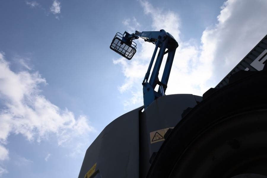Plataforma articulada Genie Z34/22 Diesel, 4x4 Drive, 12.6m Working Height, 6.: foto 9