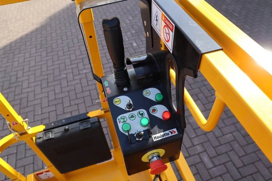 Haulotte Compact 10N Valid Iinspection, *Guarantee! 10m Wor - Plataforma de tijeras: foto 3 Haulotte Compact 10N Valid Iinspection, *Guarantee! 10m Wor - Plataforma de tijeras: foto 3