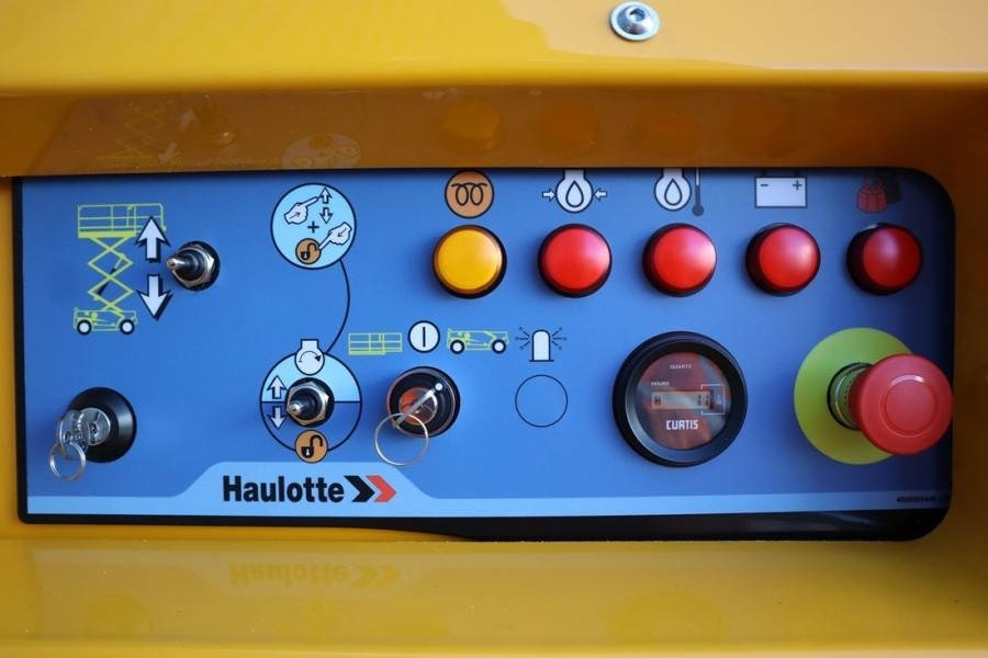 Haulotte Compact 12DX Valid Inspection, *Guarantee! Diesel, - Plataforma de tijeras: foto 4 Haulotte Compact 12DX Valid Inspection, *Guarantee! Diesel, - Plataforma de tijeras: foto 4