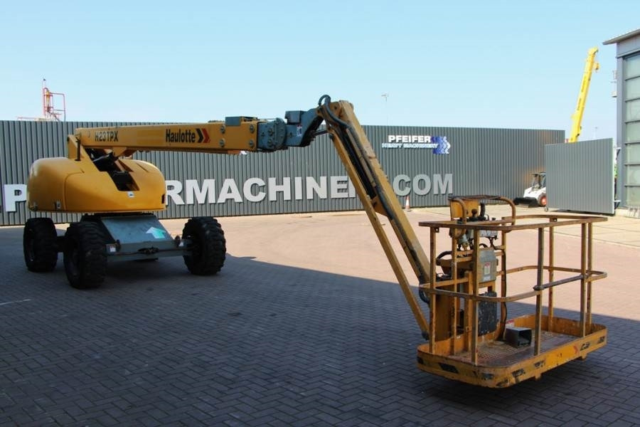 Haulotte H23TPX Diesel, 4x4 Drive, 22.6m Working Height, 19 - Plataforma telescopica: foto 2 Haulotte H23TPX Diesel, 4x4 Drive, 22.6m Working Height, 19 - Plataforma telescopica: foto 2