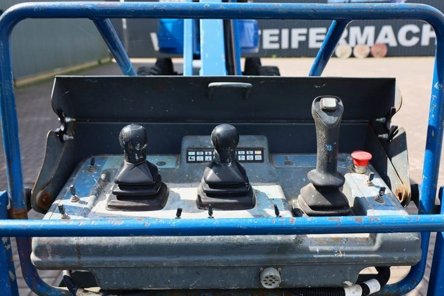 Haulotte HT23RTJ Pro Diesel, 4x4x4 Drive, 22.5 m Working He - Plataforma telescopica: foto 5 Haulotte HT23RTJ Pro Diesel, 4x4x4 Drive, 22.5 m Working He - Plataforma telescopica: foto 5