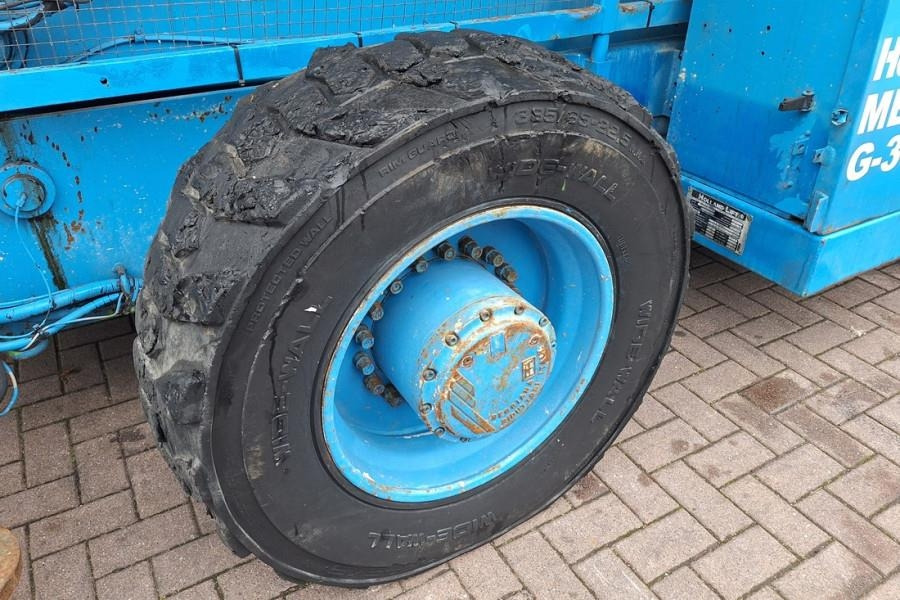 Plataforma de tijeras Holland Lift Megastar G300 Diesel, 4x4x4 Drive, 33.5m Working H: foto 12