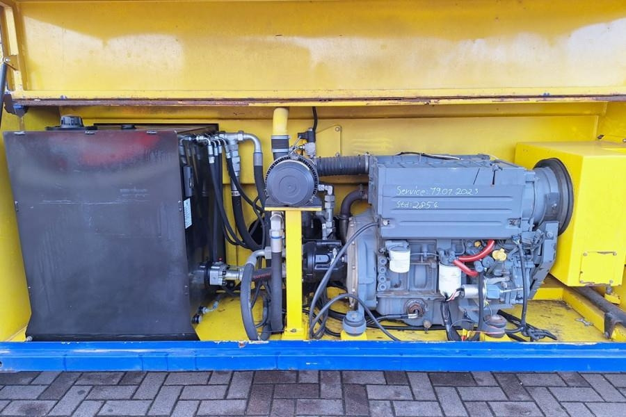 JLG 245-25 Diesel, 4x4 Drive, 26m Working Height, 750k - Plataforma de tijeras: foto 5 JLG 245-25 Diesel, 4x4 Drive, 26m Working Height, 750k - Plataforma de tijeras: foto 5