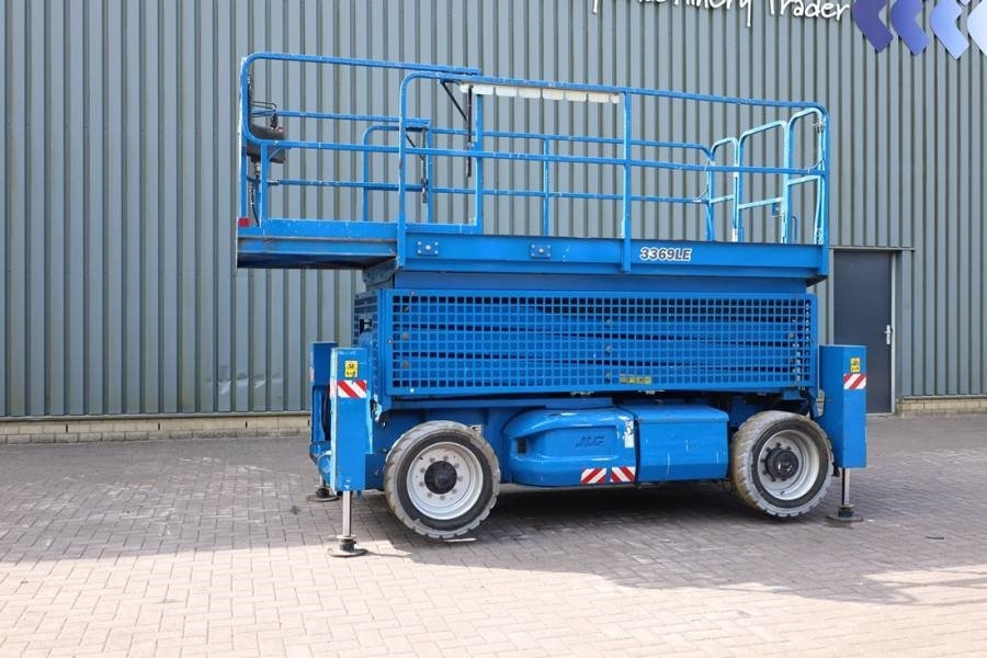 Plataforma de tijeras JLG 3369LE Electric, 12m Working Height, 450kg Capacit: foto 9
