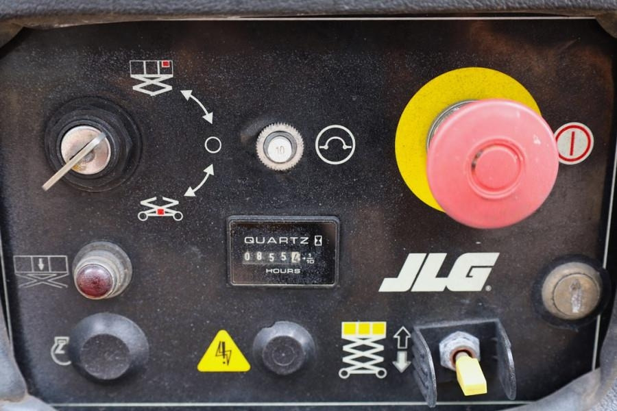 JLG 3369LE Electric, 12m Working Height, 450kg Capacit - Plataforma de tijeras: foto 4 JLG 3369LE Electric, 12m Working Height, 450kg Capacit - Plataforma de tijeras: foto 4