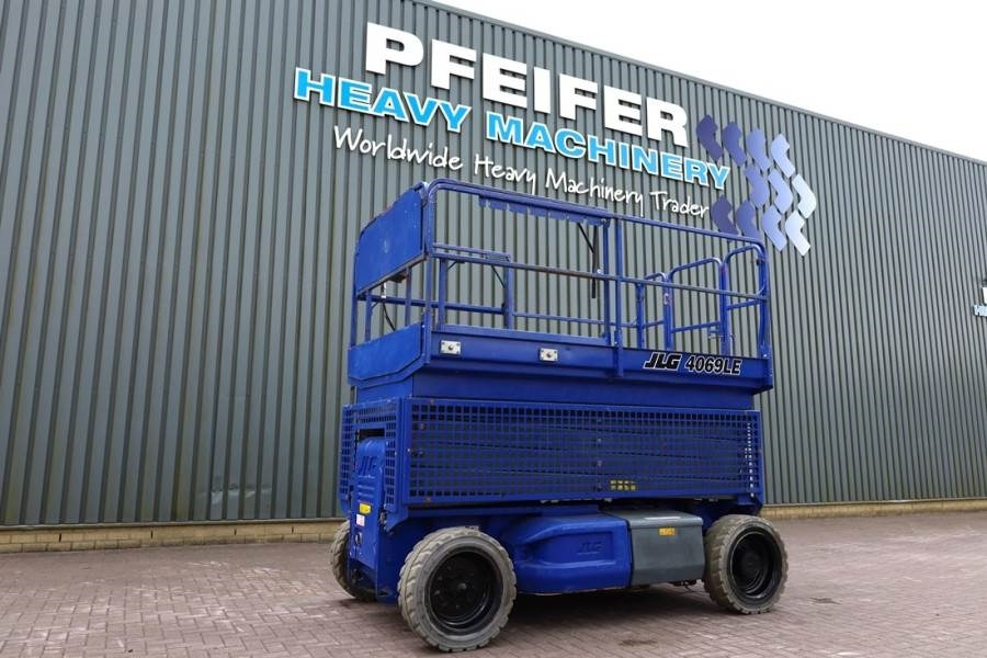 JLG 4069LE Electric, 14.2m Working Height, 360kg Capac - Plataforma de tijeras: foto 1 JLG 4069LE Electric, 14.2m Working Height, 360kg Capac - Plataforma de tijeras: foto 1