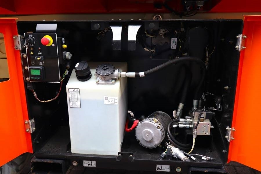 Plataforma de tijeras JLG ERT2669 Unused, Electric, 10m Working Height, 680k: foto 12 Plataforma de tijeras JLG ERT2669 Unused, Electric, 10m Working Height, 680k: foto 12