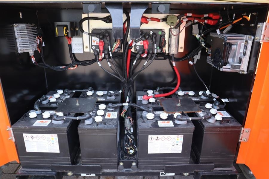 JLG ERT3369 Unused, Diesel, 12m Working Height, 454kg - Plataforma de tijeras: foto 5 JLG ERT3369 Unused, Diesel, 12m Working Height, 454kg - Plataforma de tijeras: foto 5