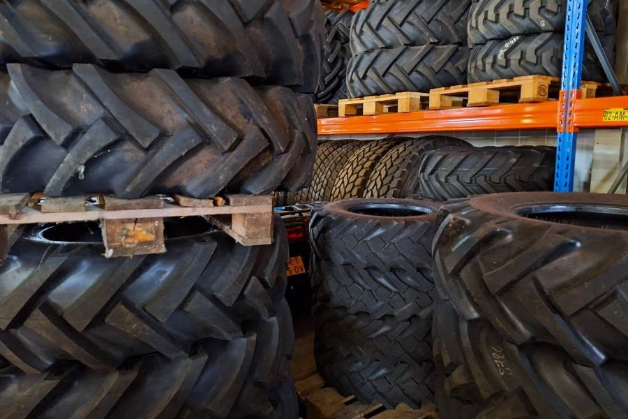 Manitou M30-4 Valid inspection, *Guarantee! Diesel, 4x4 D - Carretilla todo terreno: foto 5 Manitou M30-4 Valid inspection, *Guarantee! Diesel, 4x4 D - Carretilla todo terreno: foto 5