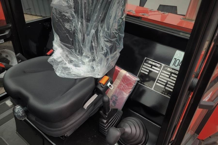Manitou M30-4 Valid inspection, *Guarantee, Diesel, 4x4 Dr - Carretilla todo terreno: foto 3 Manitou M30-4 Valid inspection, *Guarantee, Diesel, 4x4 Dr - Carretilla todo terreno: foto 3