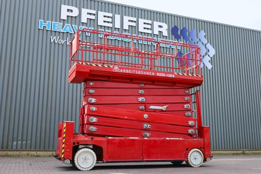 PB LIFT S225-12ES Electric, 22.5m Working Height, 450 - Plataforma de tijeras: foto 1 PB LIFT S225-12ES Electric, 22.5m Working Height, 450 - Plataforma de tijeras: foto 1