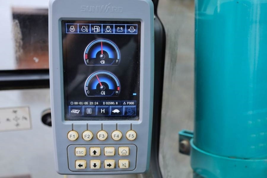 Sunward SWE215F CE certification, Diesel, Digging depth: 6 - Excavadora de cadenas: foto 5 Sunward SWE215F CE certification, Diesel, Digging depth: 6 - Excavadora de cadenas: foto 5