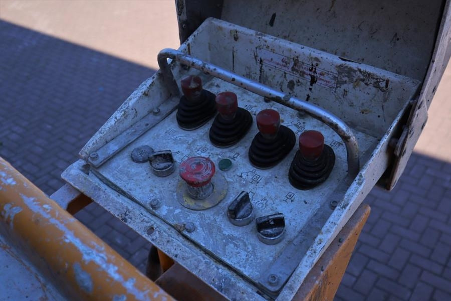 Teupen EURO B16T As-Is, Driving Licence B/3, Diesel, 16m - Camión con plataforma elevadora: foto 4 Teupen EURO B16T As-Is, Driving Licence B/3, Diesel, 16m - Camión con plataforma elevadora: foto 4