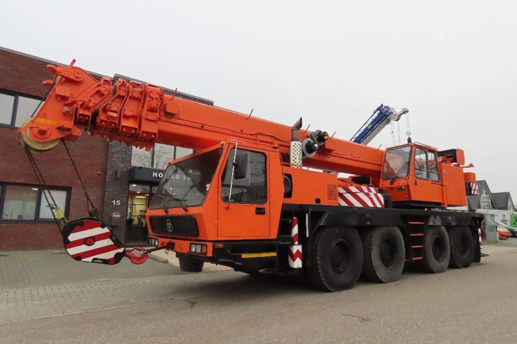 Krupp KMK 4080 - Grúa todo terreno: foto 1 Krupp KMK 4080 - Grúa todo terreno: foto 1