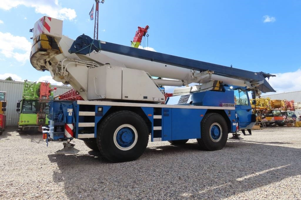 Liebherr LTM 1040-2.1 - Grúa todo terreno: foto 3 Liebherr LTM 1040-2.1 - Grúa todo terreno: foto 3