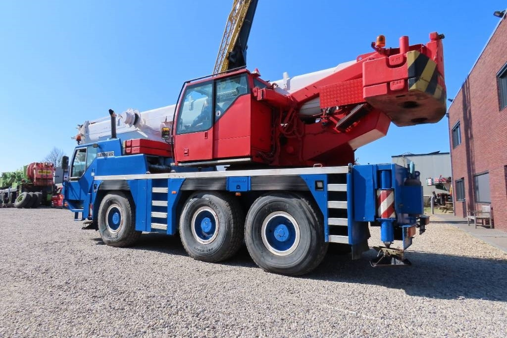 Liebherr LTM 1055-1 - Grúa todo terreno: foto 4 Liebherr LTM 1055-1 - Grúa todo terreno: foto 4