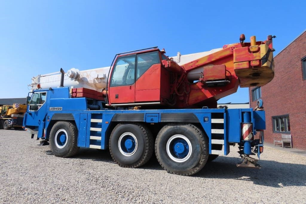 Liebherr LTM 1055-1 - Grúa todo terreno: foto 4 Liebherr LTM 1055-1 - Grúa todo terreno: foto 4