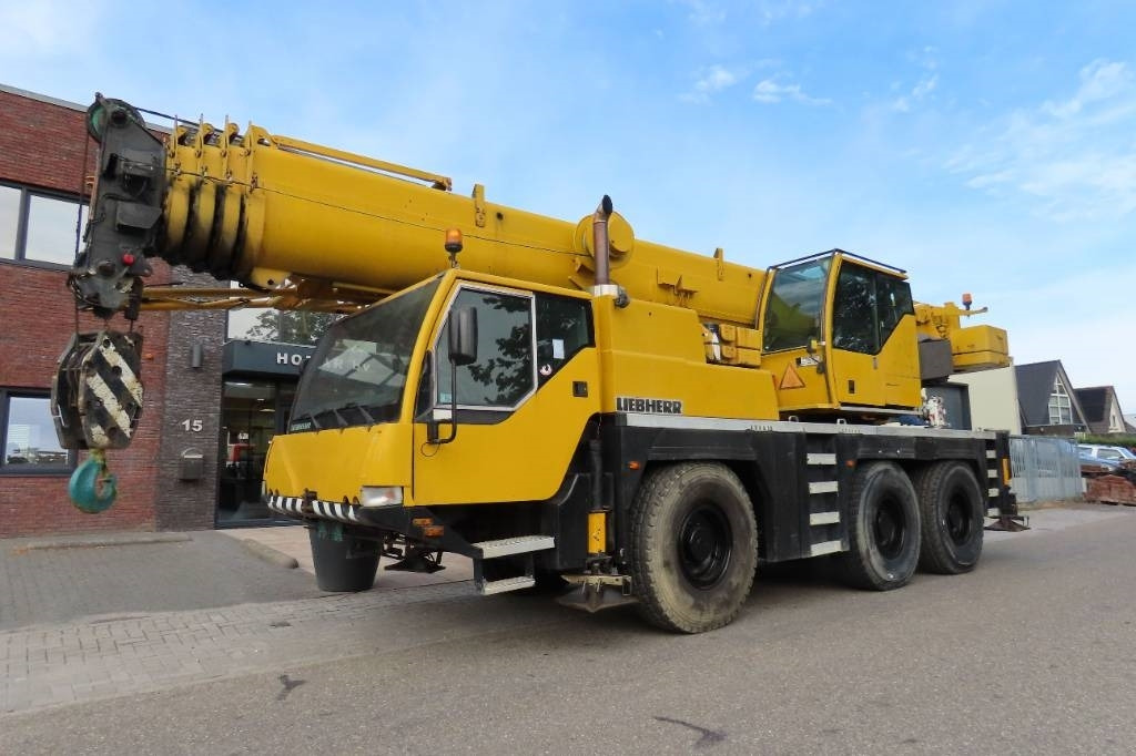 Liebherr LTM 1055-1 - Grúa todo terreno: foto 1 Liebherr LTM 1055-1 - Grúa todo terreno: foto 1