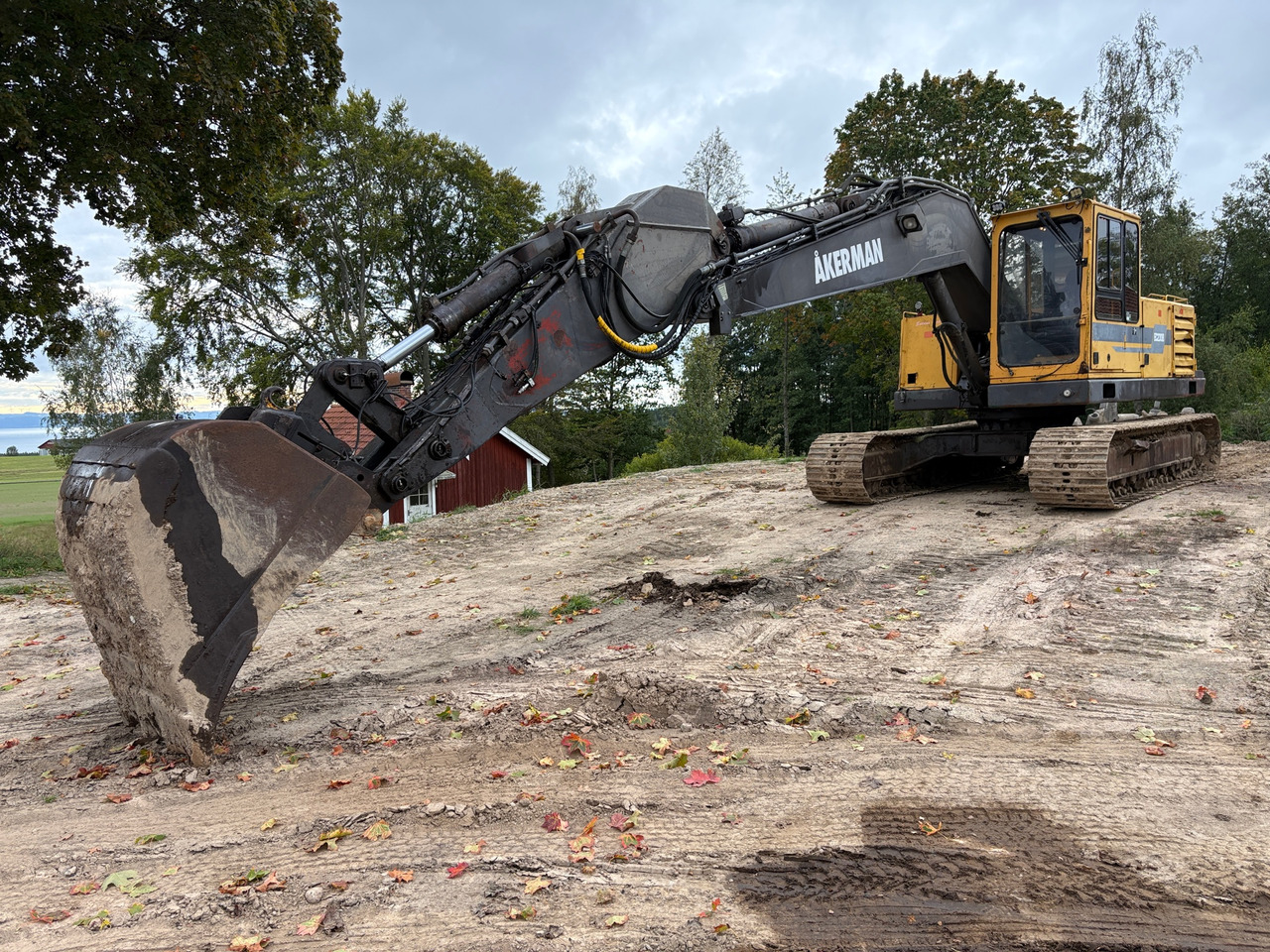 Åkerman EC230B - Excavadora: foto 1 Åkerman EC230B - Excavadora: foto 1