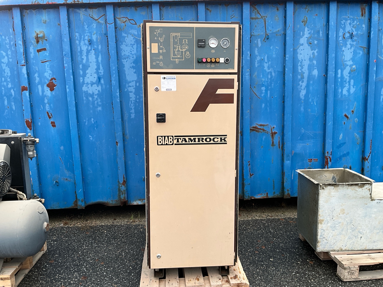 Biab Tamrock F-11 - Compresor de aire: foto 1 Biab Tamrock F-11 - Compresor de aire: foto 1